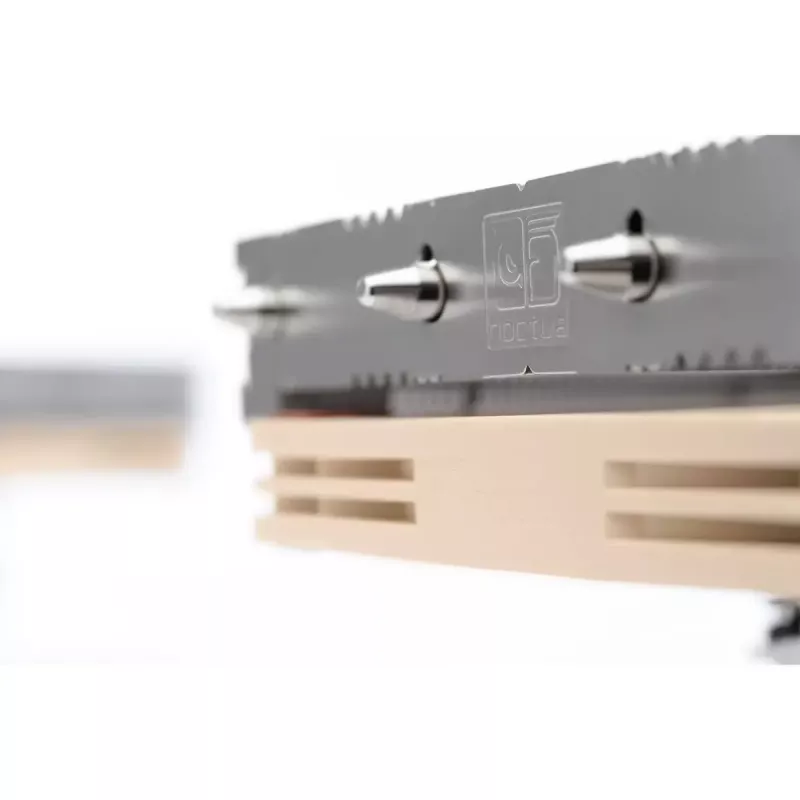 CPU cooler Noctua NH-L12S — low-profile cooler, 120 mm fan, PWM, 12 V, 1850 RPM max, 94.2 m³/h airflow, compatible sockets LGA1700/1200/115x/1156 and AM4/AM5