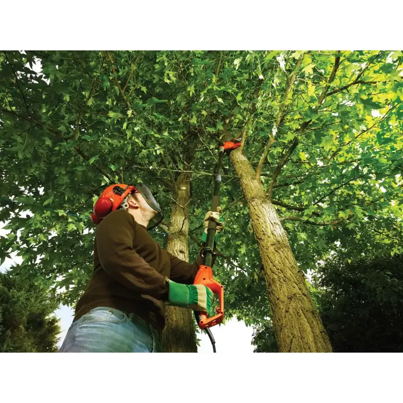 Electric pruner Black & Decker PS7525-QS, 800 W mains, 25 cm blade, 22 mm cutting diameter, 3.8 kg