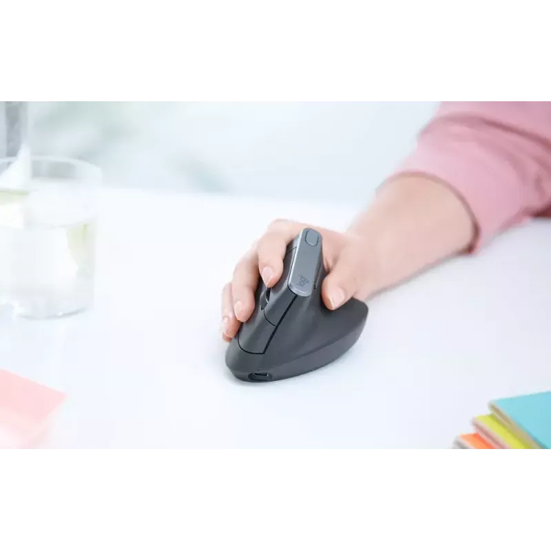 Ergonomic wireless mouse Logitech MX Vertical, MX Vertical, 4000 DPI, RF Wireless + Bluetooth, right-hand, Graphite, office use