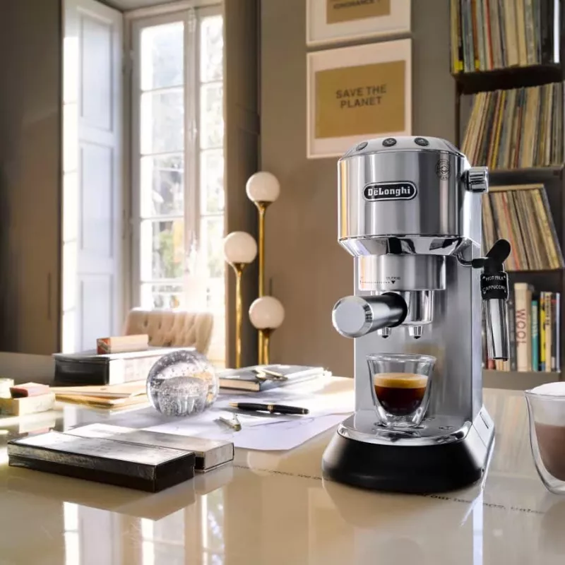 De’Longhi Dedica Style EC685.M Semi-auto Espresso machine 1.1 L