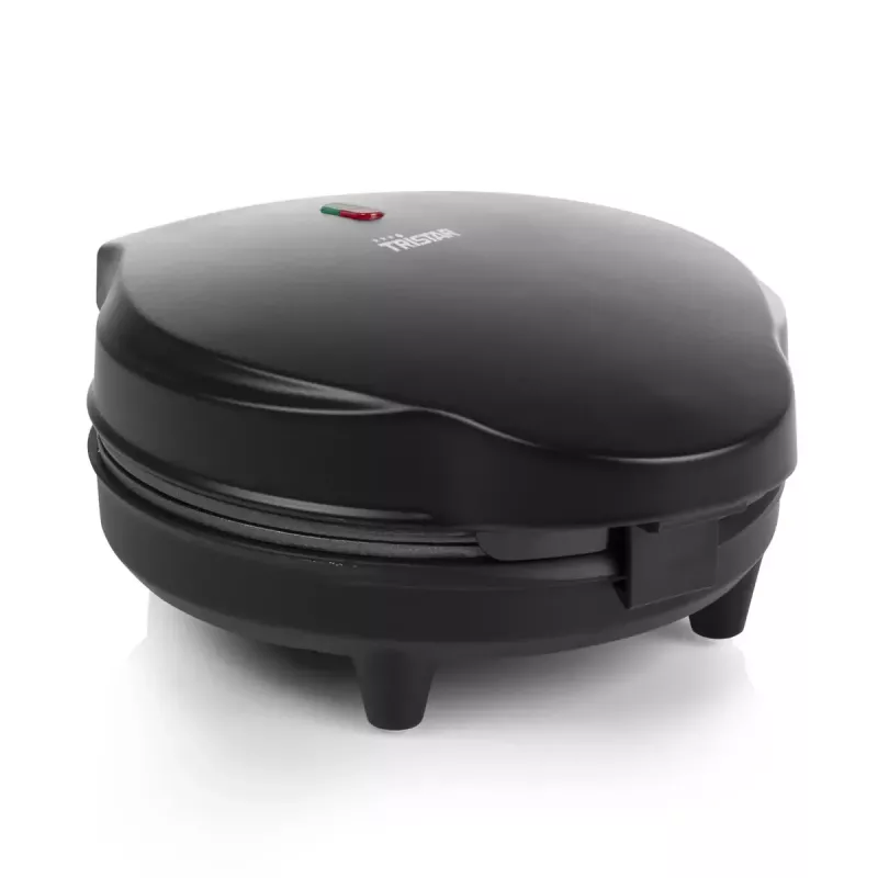 Ice cone maker Tristar WF-1170, circular waffle form, 700 W, 220–240 V, 1.35 kg, black
