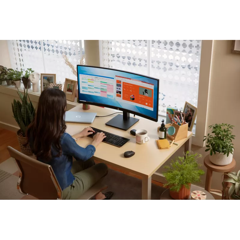 Monitor HP P34hc G4 34 inch Wide Quad HD LCD 3440 x 1440