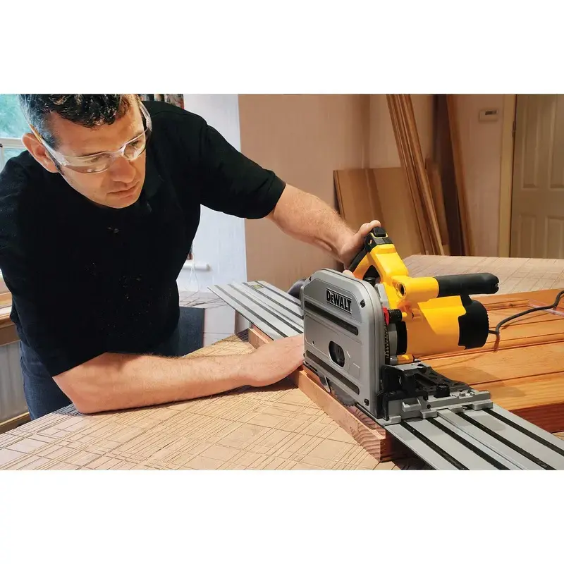 Circular Saw DeWALT DWS520KTR-QS 16.5 cm 4000 RPM 1300 W