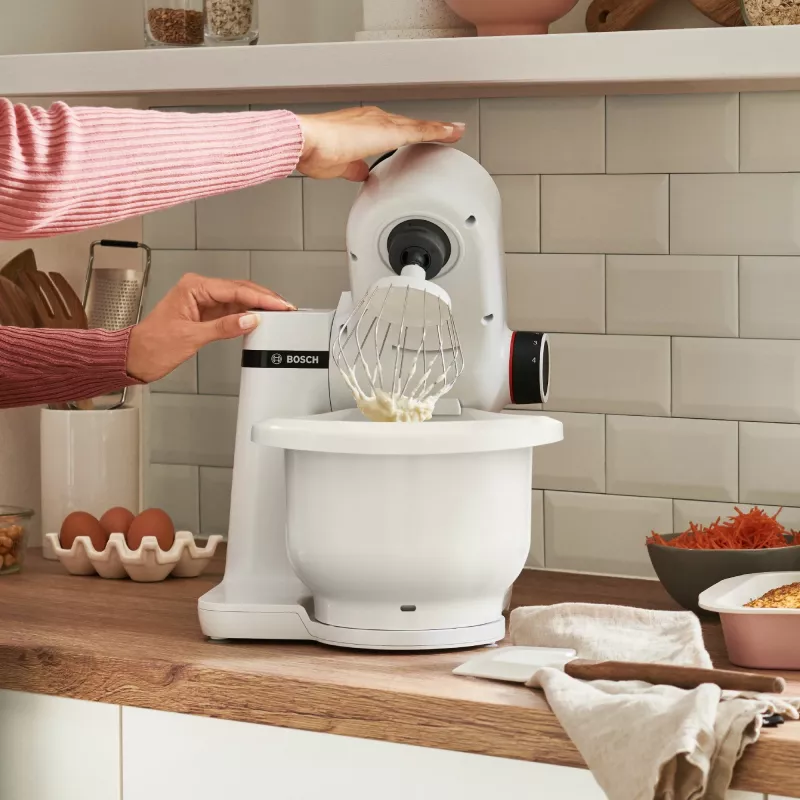 Food processor Bosch Serie 2 MUMS2AW00 — 700 W, 3.8 L bowl, 4 speeds, white