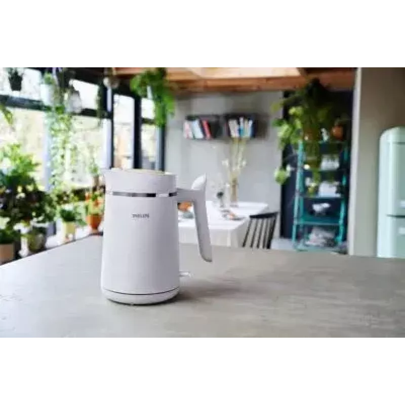Electric kettle Philips HD9365/10 1.7 L 2200 W White, cordless with 360° base
