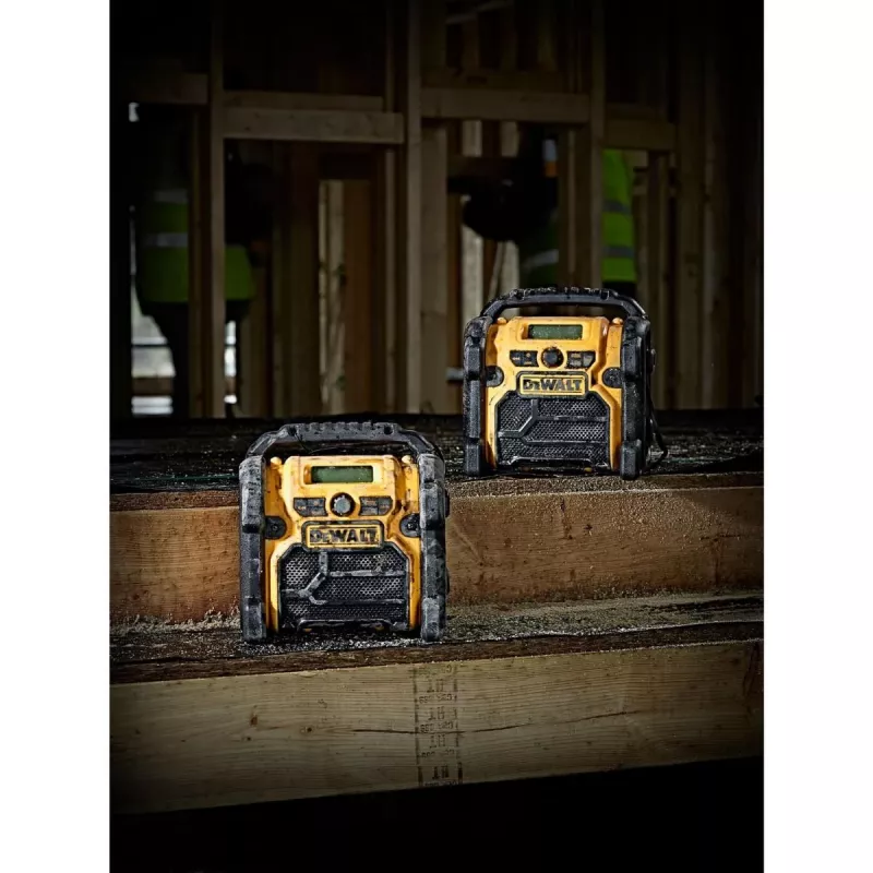 DEWALT Cordless Li-ion Dab+/fm Compact Radio - Bare Tool Only