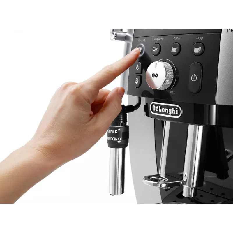 Espresso machine De’Longhi Magnifica S Smart ECAM 250.23.SB — 1.8 L water tank, 250 g bean hopper, 15 bar, built-in grinder