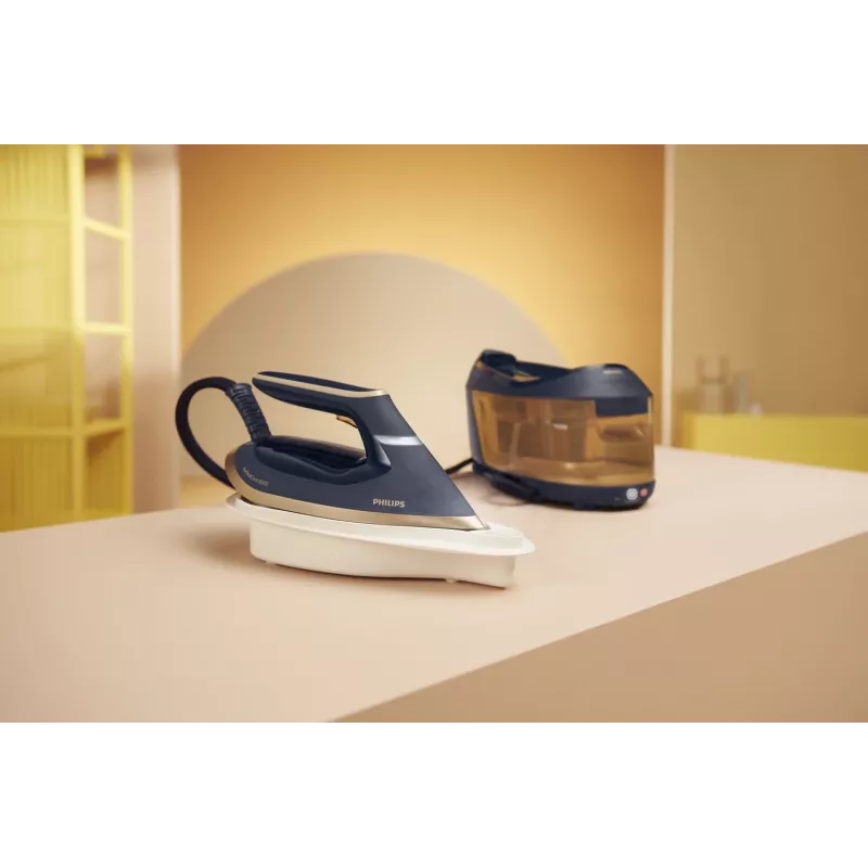 Steam ironing station Philips PSG6066/20 — 2400 W, 600 g/min boost, 1.8 L tank, SteamGlide Advanced soleplate