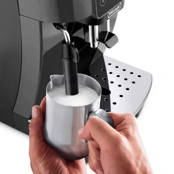Espresso machine DeLonghi Magnifica Start ECAM220.22GB — 1450W, 1.8 L water tank, built-in grinder