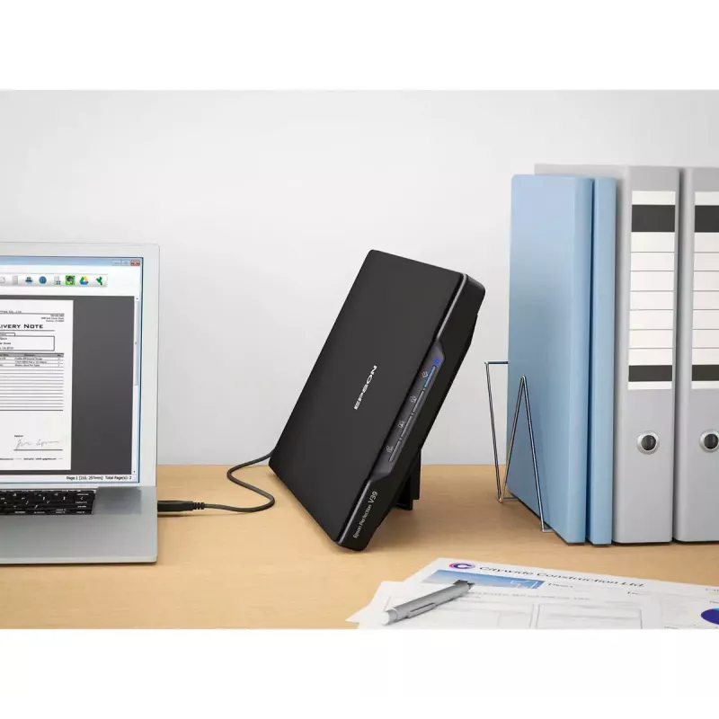 Flatbed scanner Epson Perfection V39II — A4, 4800 x 4800 DPI, CIS, USB-powered, Black
