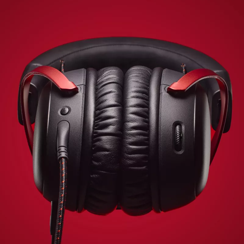 HyperX Cloud III - Gaming Headset (Black)
