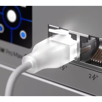 Networking patch cable UBIQUITI UACC-Cable-Patch-EL-1M-W — Cat6, 1 m, 2.5 GbE, PoE++ (4PPoE), translucent, RJ-45 male–male