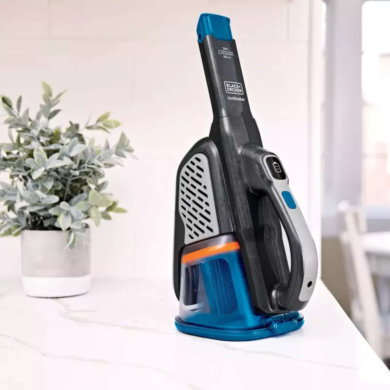 Handheld vacuum Black & Decker BHHV520BF-QW, cordless, dry cleaning, 35 W, 0.7 L dust container, 21 min runtime, 1.2 kg