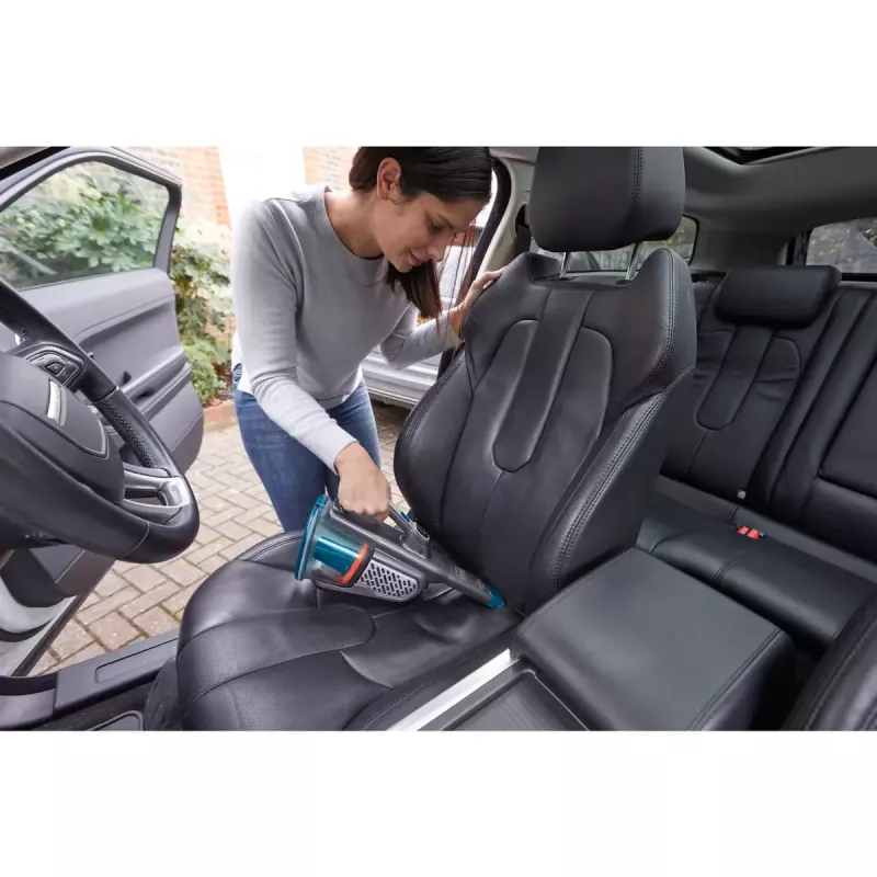 Handheld vacuum Black & Decker BHHV520BF-QW, cordless, dry cleaning, 35 W, 0.7 L dust container, 21 min runtime, 1.2 kg