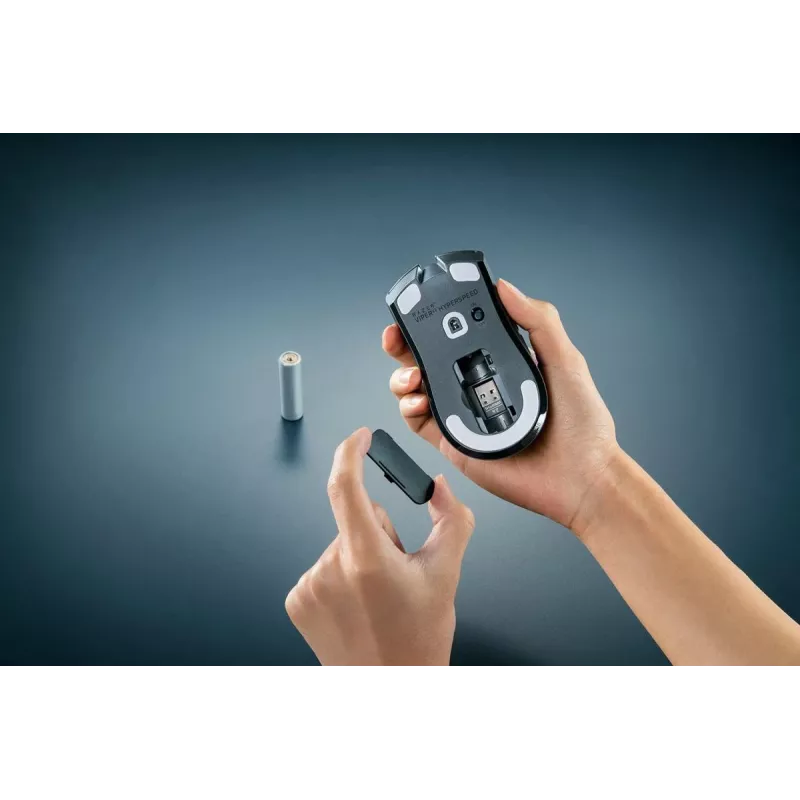 Gaming mouse Razer Viper V3 HyperSpeed RF Wireless — right‑hand, 30,000 DPI, 87 g, AA battery