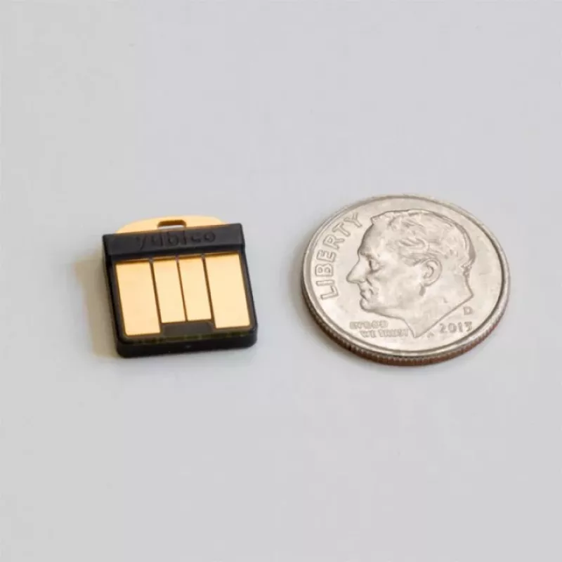Security Key Yubico YubiKey 5 Nano
