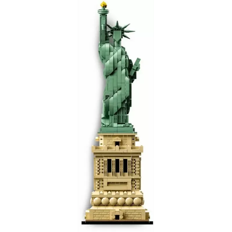 LEGO Architecture Statue of Liberty 21042 building set — 1,685 pieces, detailed model of the Statue of Liberty