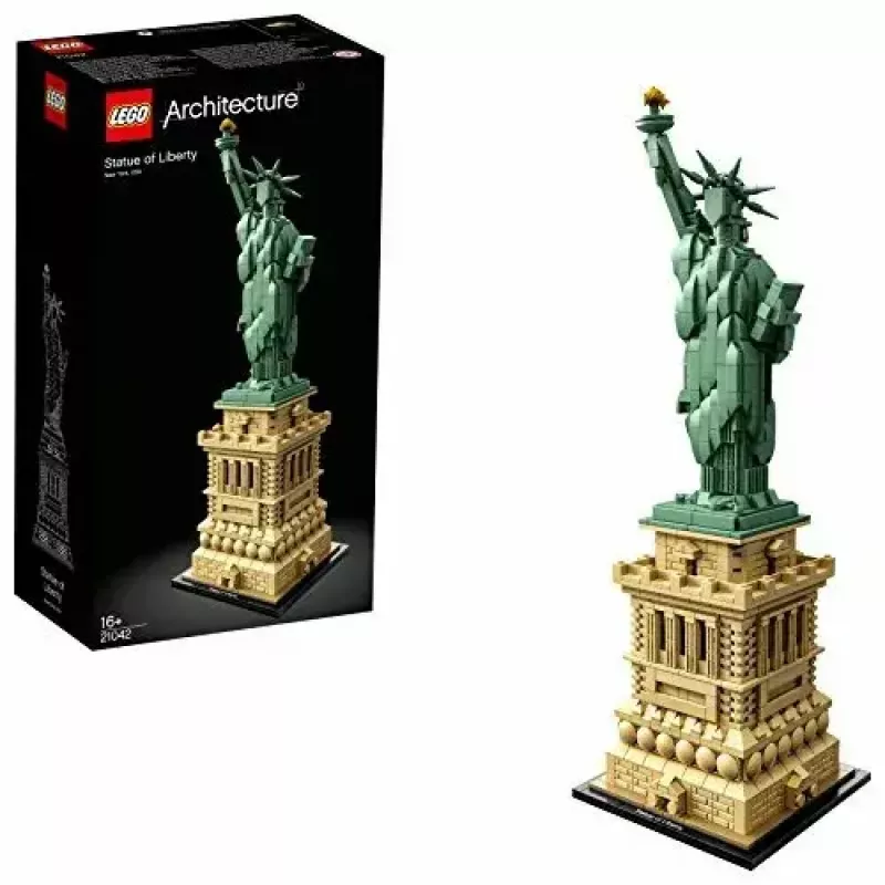 LEGO Architecture Statue of Liberty 21042 building set — 1,685 pieces, detailed model of the Statue of Liberty