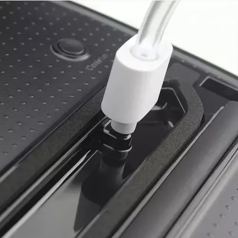 Vacuum sealer Adler CR 4470 (white) — 110 W, touch control, cord storage, includes 5 vacuum bags
