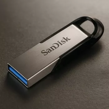 WESTERN DIGITAL SanDisk Ultra Flair - 256GB USB Stick - USB 3.0 - Black / Silver
