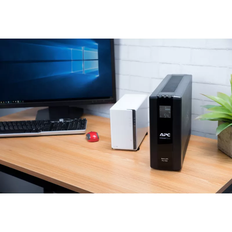 APC Back-UPS PRO BR900MI - 6x C13 output, USB, 900VA, Line-Interactive, 0.9 kVA, 540 W, Sine, 176 V, 294 V