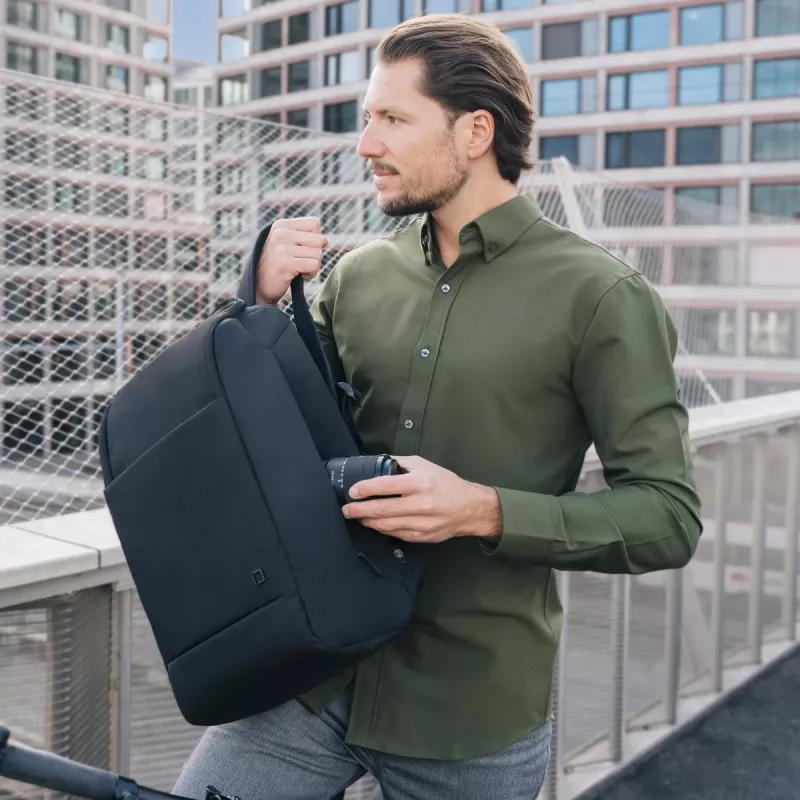 DICOTA Eco Motion - 13 - 15.6in Notebook Backpack - Black / 600d Rpet Polyester