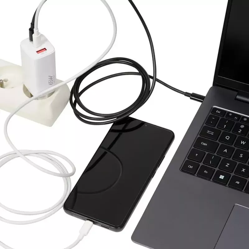 IBOX mobile device charger ILUC65W, 65W, 2x USB-C + 1x USB-A, white, 1.5 m cable