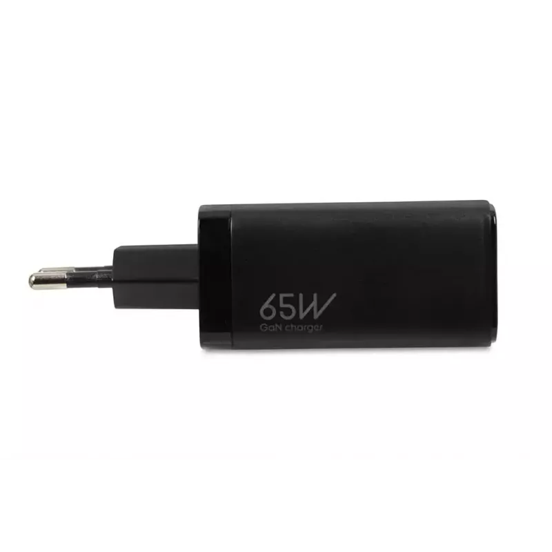 AC mobile device charger IBOX ILUC65B — 65 W, 3x USB (2x USB‑A Gen1, 1x USB‑C), black, 100–240 V