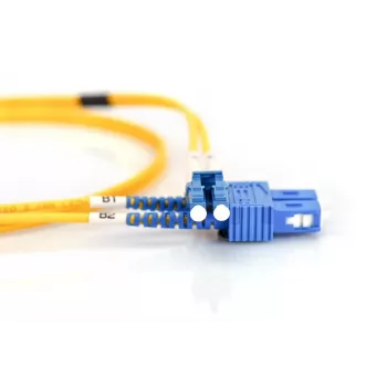 DIGITUS Fiber Optic Patch Cord, LC to SC OS2, Singlemode 09/125 µ, Duplex, Length 1m