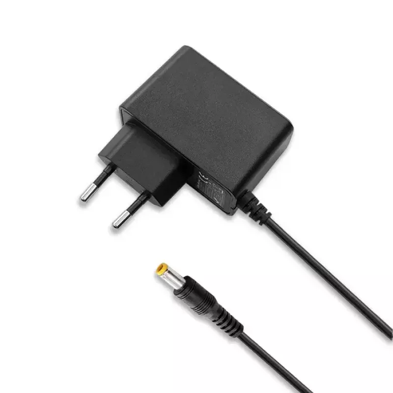 Power Adapter Qoltec 51021 Indoor Black 220-240V 1.4m Cable