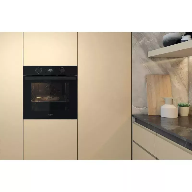 Built-in electric oven WHIRLPOOL OMR58HU1B — 71 L, A+, hydrolytic self-cleaning, convection, grill, telescopic rail