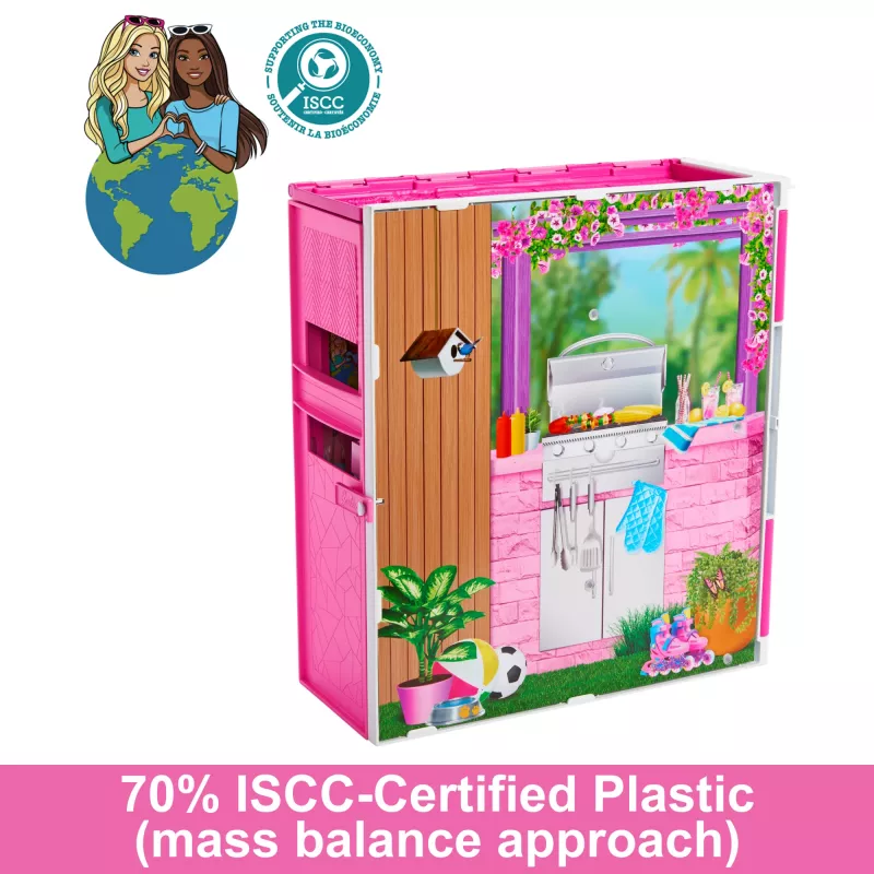 Barbie Getaway Doll House with Doll, 4 Play Areas and 11 Decor Accessories
