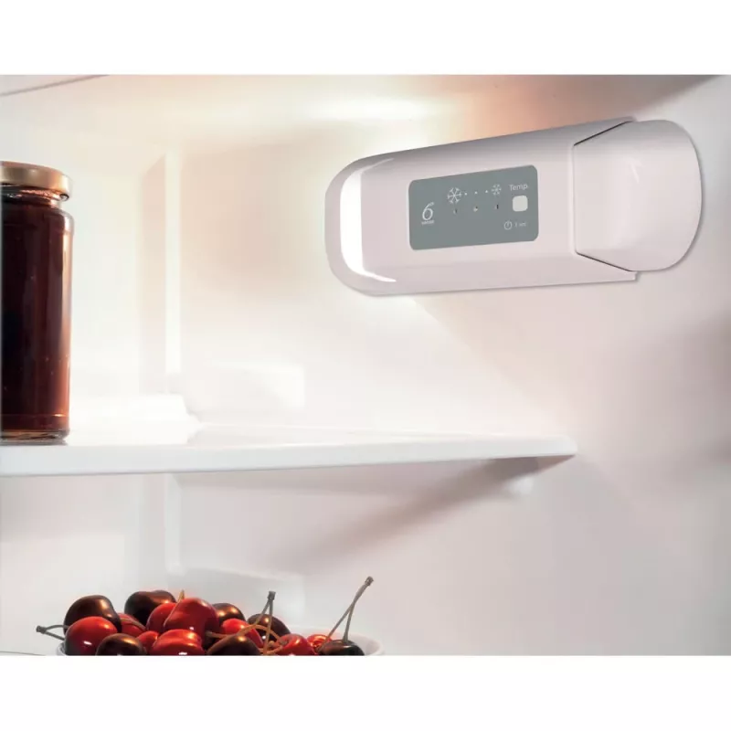Whirlpool ARG 7342 combi-fridge Built-in 189 L White
