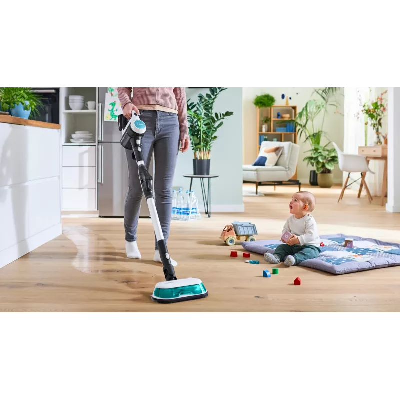 Bosch Unlimited 7 ProHygienic Aqua BCS71HYG1 cordless 2-in-1 stick vacuum and mop, 18V, HEPA, bagless, 0.3 L, White