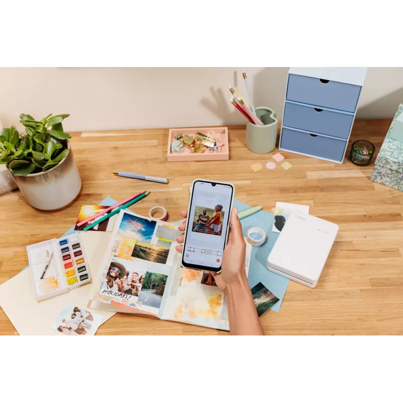 Canon SELPHY QX20 RD photo printer Dye-sublimation 287 x 287 DPI 2.8 inch x 3.3 inch (7.2x8.5cm) Wi-Fi