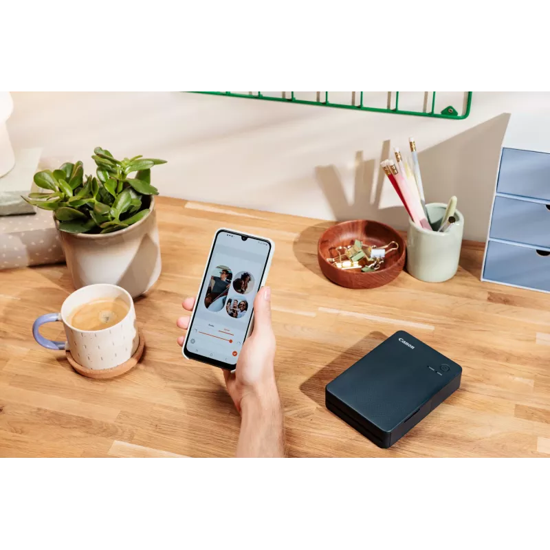 Canon SELPHY QX20 RD photo printer Dye-sublimation 287 x 287 DPI 2.8 inch x 3.3 inch (7.2x8.5cm) Wi-Fi