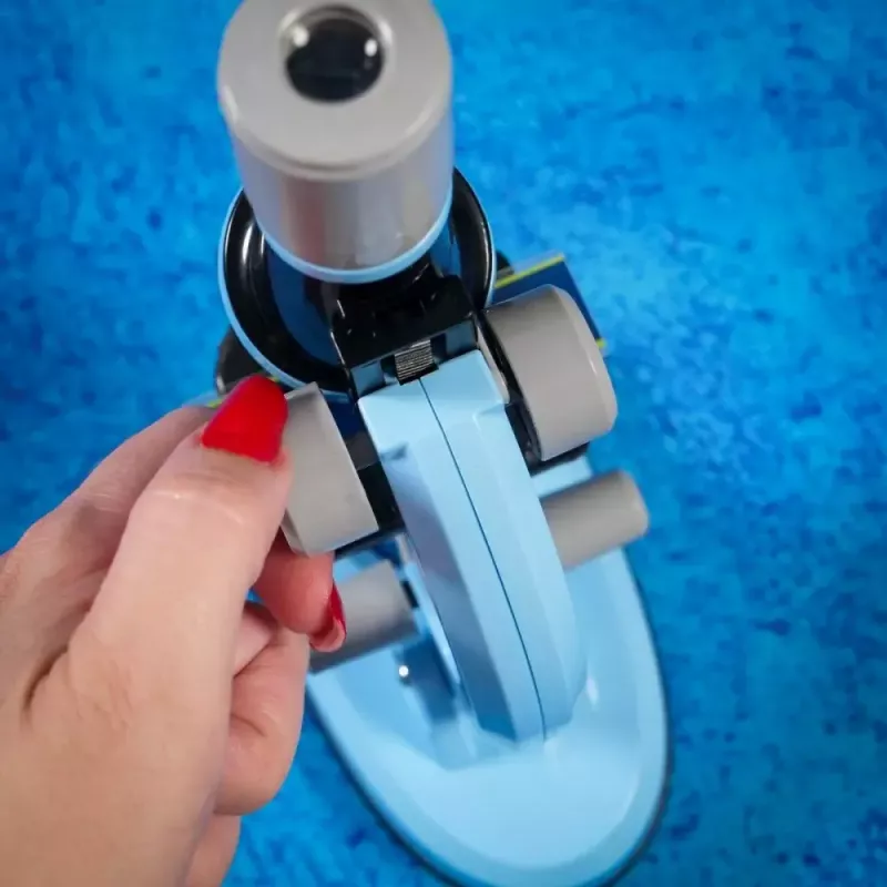 Educational Microscope Liscianigiochi Im A Genius 304-PL97388 — children's optical set with magnification for learning
