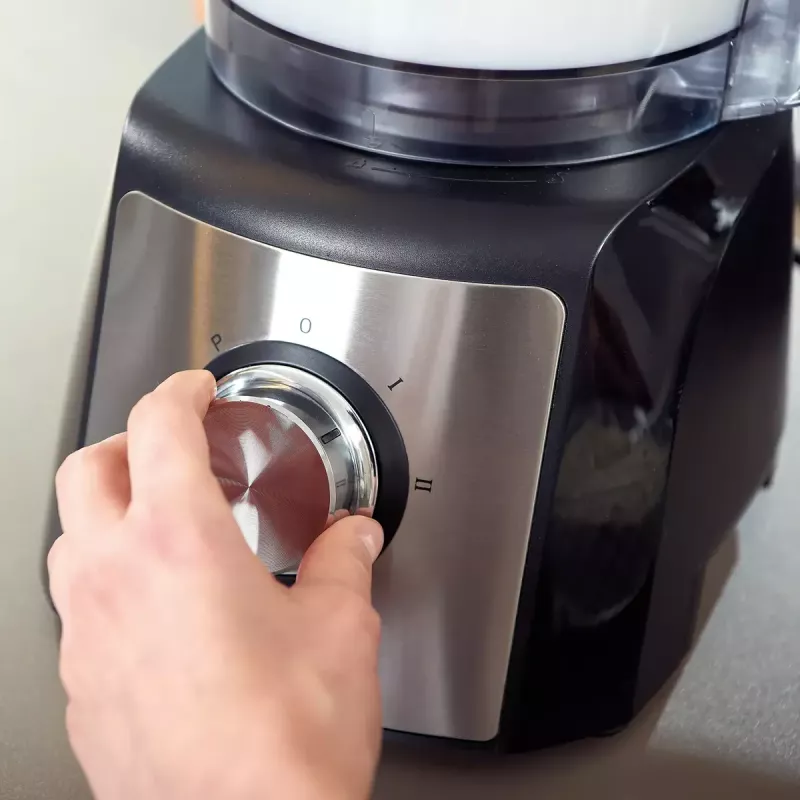 Food processor Black & Decker BXFPA1200E — 1200 W, 1.5 L bowl, 2 speeds, pulse, stainless steel housing