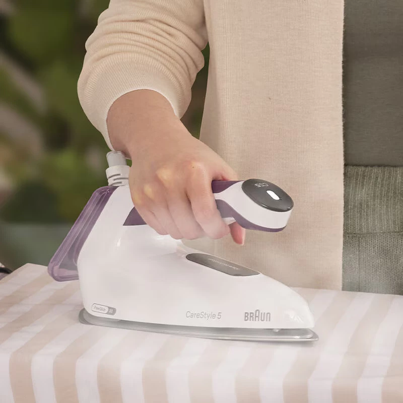 Braun CareStyle 5 IS5247VI 2400 W 2 L EloxalPlus soleplate Violet, White