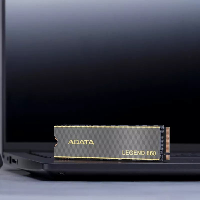 ADATA LEGEND 860 SLEG-860-1000GCS internal solid state drive 1 TB M.2 PCI Express 4.0 NVMe 3D NAND