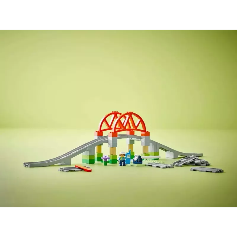 LEGO DUPLO Railway Bridge and Tracks Expansion Set 10426 – DUPLO railway bridge and curved tracks for young children