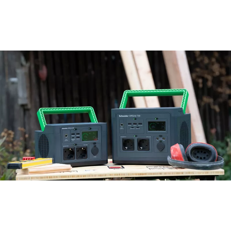 APC PPS730-GR portable power station Lithium-Ion (Li-Ion) 995 W 6.4 kg