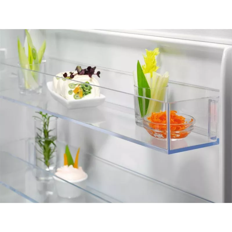 Built-in refrigerator Electrolux LNT6NE18S — 257 L, touch control, bottom freezer, No Frost, white