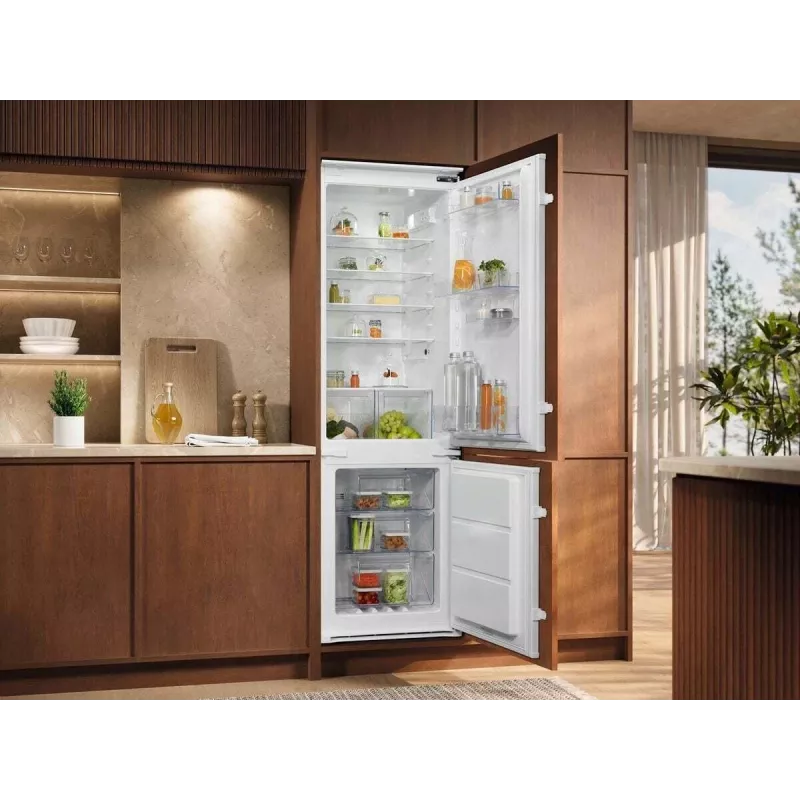 Built-in refrigerator Electrolux LNT6NE18S — 257 L, touch control, bottom freezer, No Frost, white