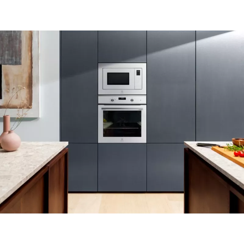 Solo microwave Electrolux LMS2203EMX — 700 W, 20 L, stainless steel/black, built-in (56×35×38 cm)