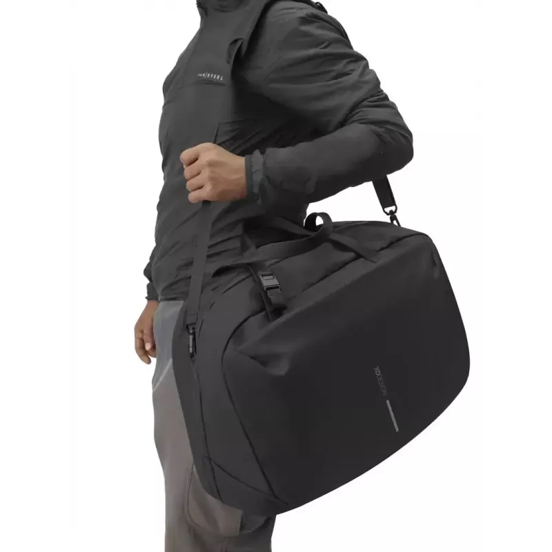 Duffle bag XDDESIGN P706.2901, water resistant, 50×33×26 cm, 900 g, fits up to 16 inch laptop, shoulder strap, reflective elements