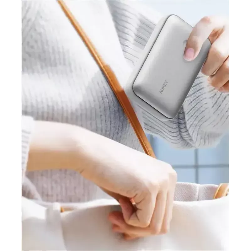 Portable Power Bank PB-Y57 Frozen White 2000mAh