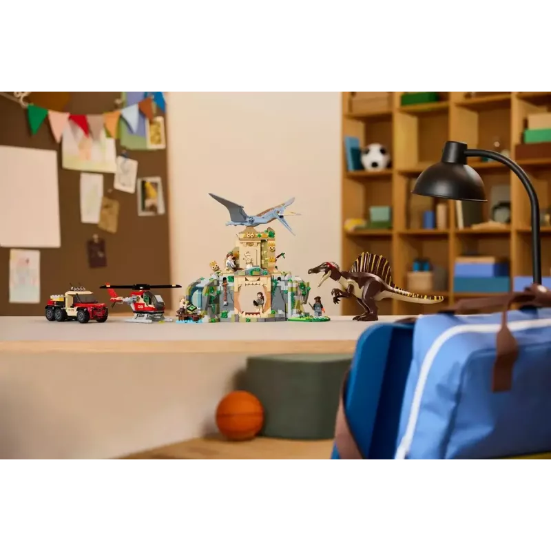 LEGO Jurassic World Air Mission with Quetzalcoatlus and Spinosaurus 76976 — 984 pieces, 4 minifigures, age 8+