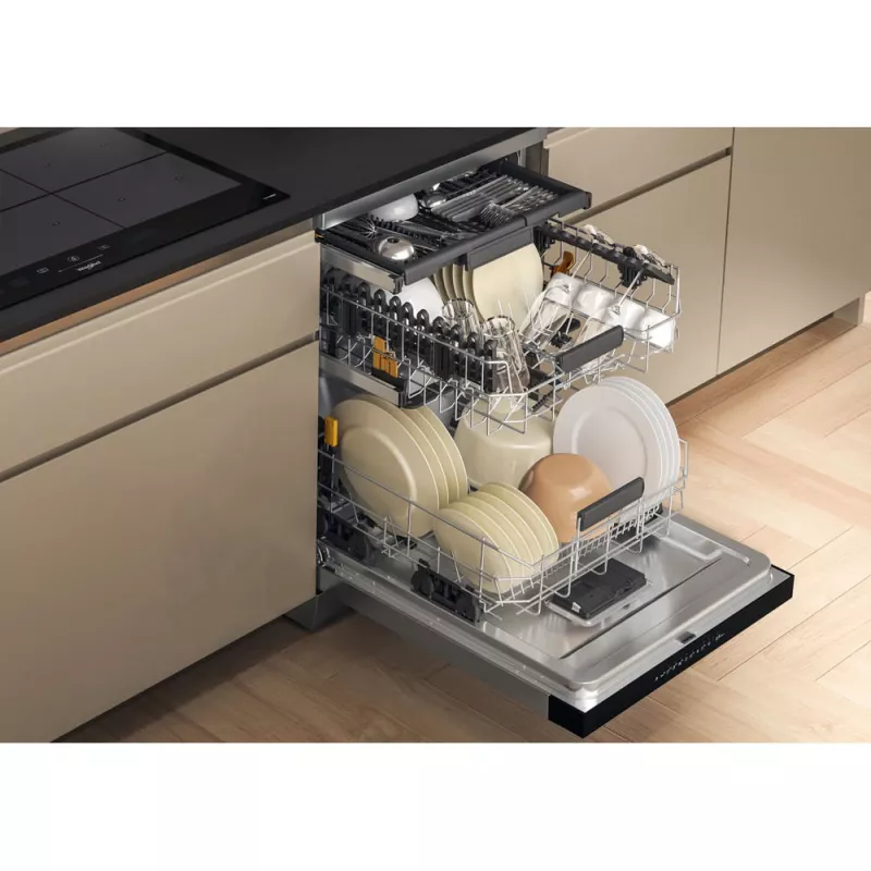 Whirlpool W7F HP33 X Freestanding Dishwasher 15 place settings 43 dB