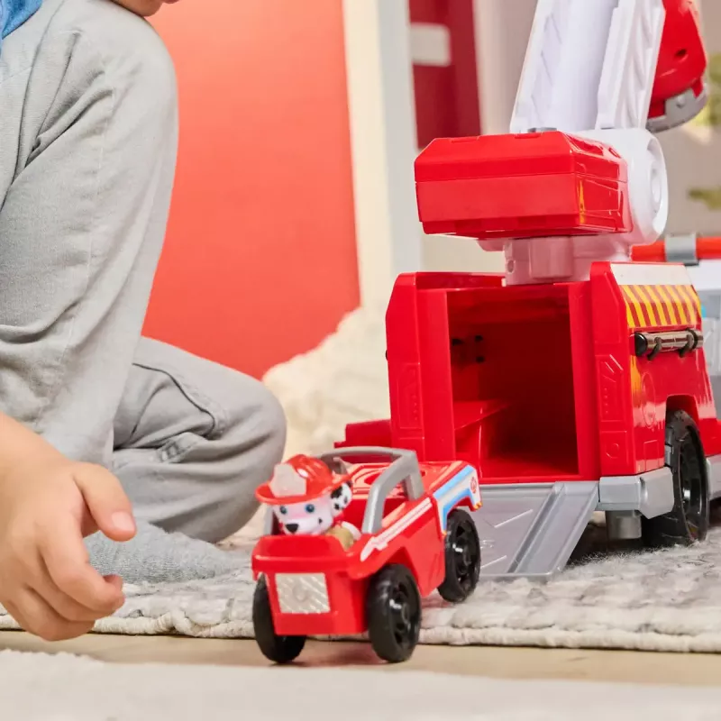 Fire truck PAW Patrol Rapid Reload Fire Truck with Marshall Figure (Damaged Box)